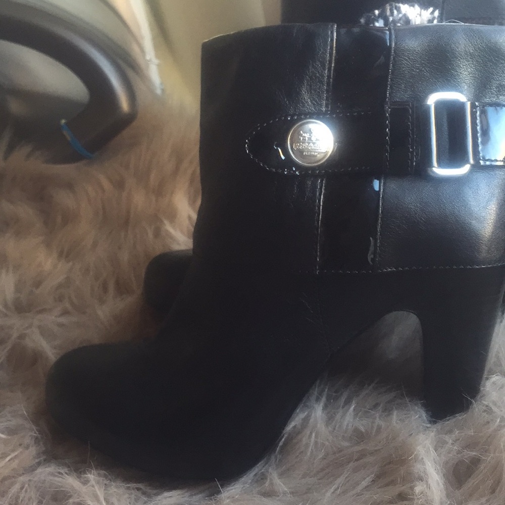 🔰🔰🔰COACH Ankle Booties🔰🔰🔰 New without tag